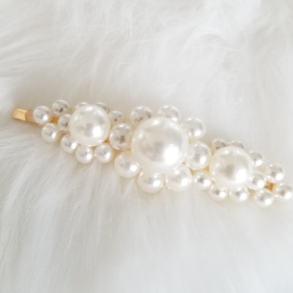 Hair Pin On trend Must Have Hair Pin! - Picture 2 of 3